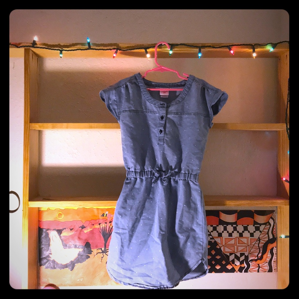 Nice summer dress!